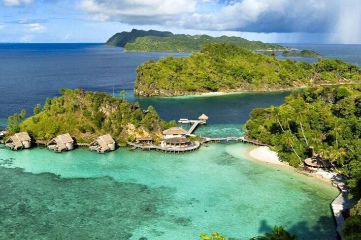 Misool Eco Resort in Raja Ampat